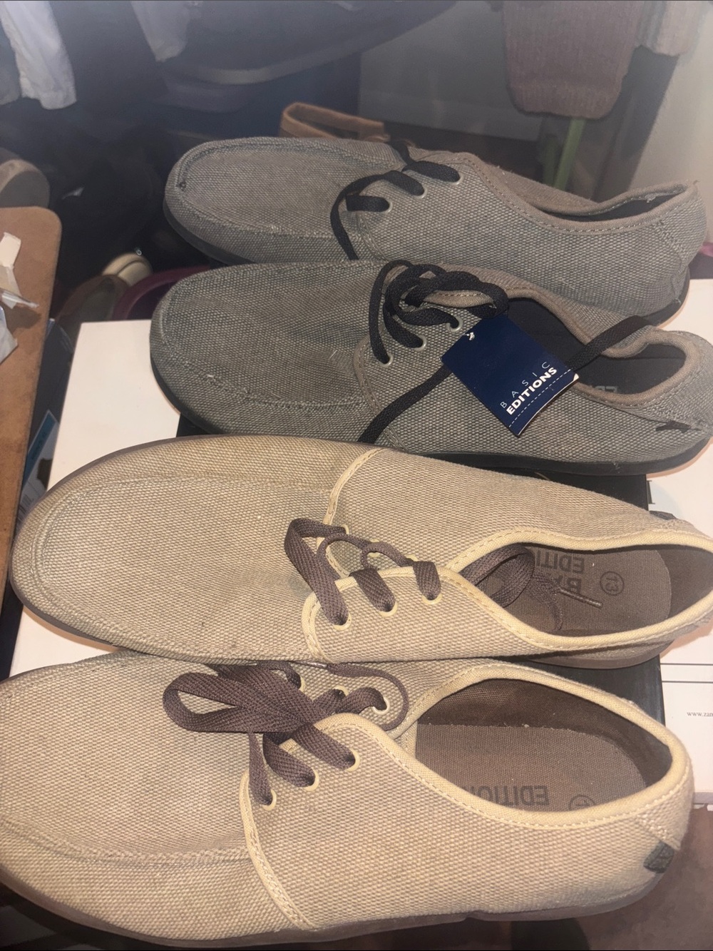 Basic Editions Men's Canvas Lace-Up Oxfords in Beige and Gray
